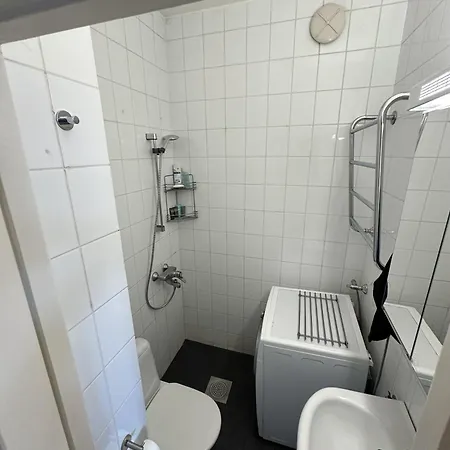 Apartment Luminous Studio City With Great Location And Transport Connections